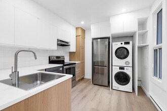 5676 Waverly Rue in Montréal, QC - Building Photo - Building Photo