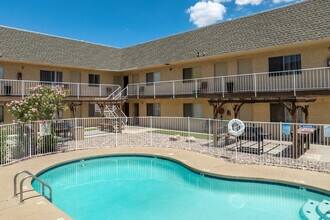 Kelso Vista Apartments in Tucson, AZ - Building Photo - Building Photo