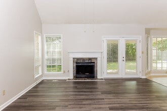 7104 Fair Oaks Ct in Montgomery, AL - Building Photo - Building Photo