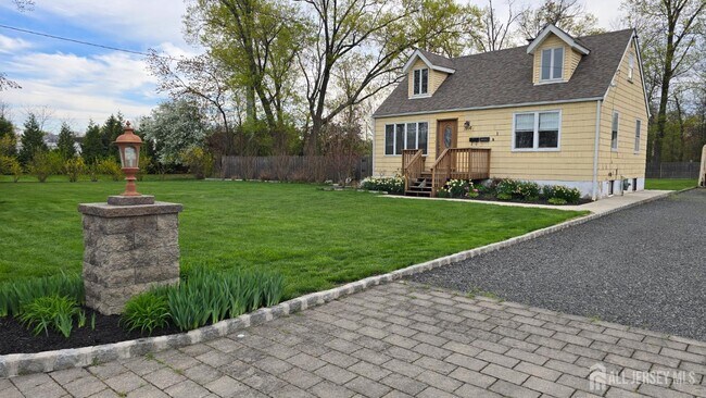 1216 S Washington Ave in Piscataway, NJ - Building Photo - Building Photo