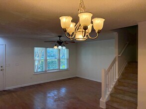 7969 Shadow Oak Dr in North Charleston, SC - Building Photo - Building Photo