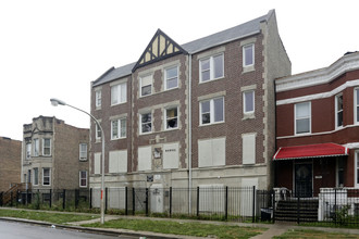 4134 W Wilcox St in Chicago, IL - Foto de edificio - Building Photo