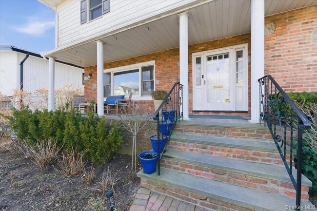 1495 Bay Blvd in Atlantic Beach, NY - Building Photo - Building Photo