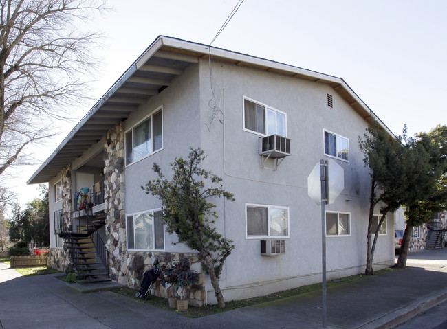 604 3rd St in Woodland, CA - Building Photo - Building Photo