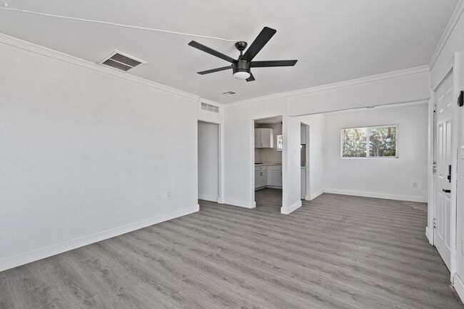 731 W Pepper Pl in Mesa, AZ - Building Photo - Building Photo