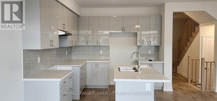 651 Pollock Grv in Peterborough, ON - Building Photo - Building Photo