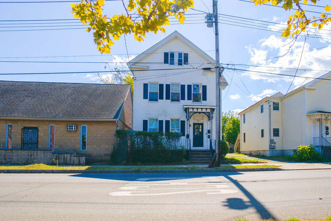 336 Legion Ave in New Haven, CT - Building Photo