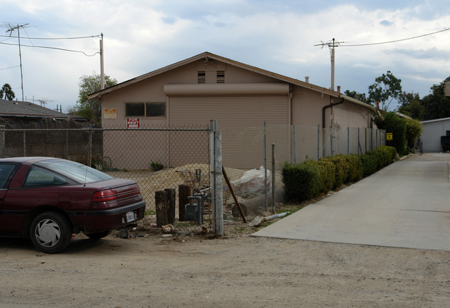 2512 Balboa St in Oxnard, CA - Foto de edificio - Building Photo