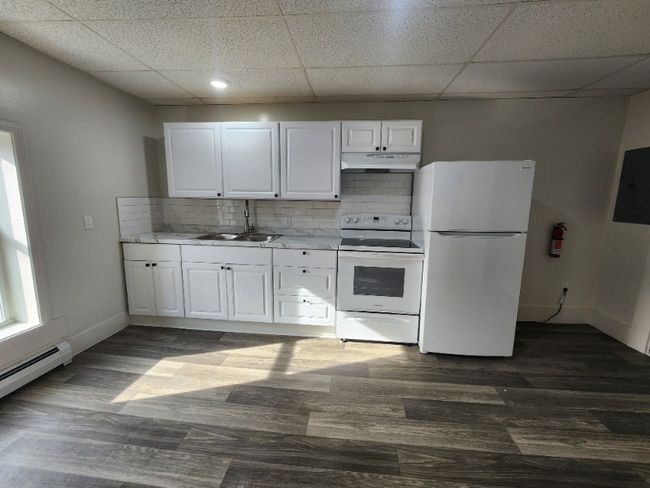 44 Granite St
