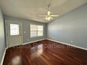 104 St James Pl in Bristol, TN - Building Photo - Building Photo