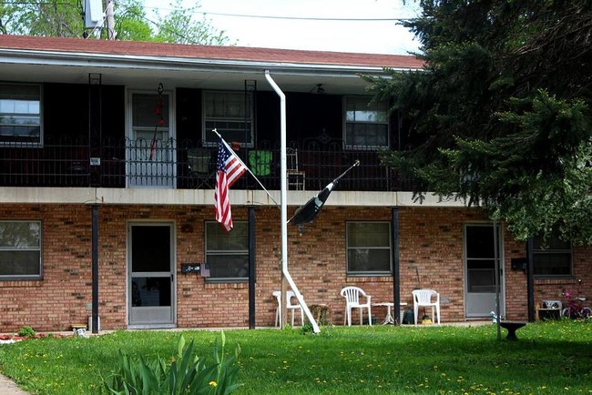 Main Street Apartments in Wabash, IN - Foto de edificio - Building Photo