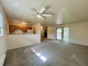 867 Birch Ave in Rifle, CO - Building Photo - Building Photo