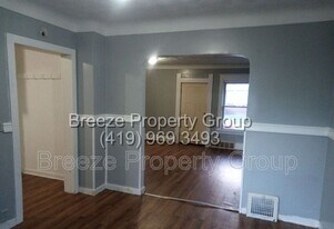 826 Mason St in Toledo, OH - Building Photo