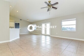 6450 Horizon Point Dr in Lakeland, FL - Building Photo - Building Photo
