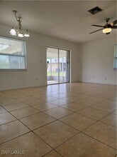 339 Richland Rd in Lehigh Acres, FL - Foto de edificio - Building Photo
