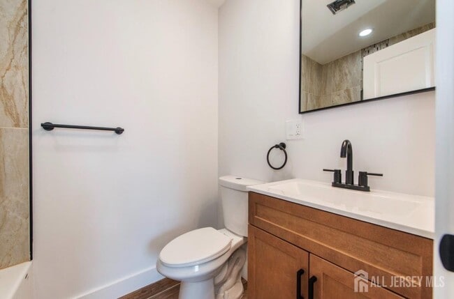 227 21st St in Irvington, NJ - Building Photo - Building Photo