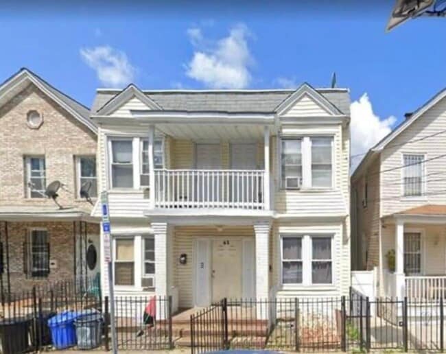 property at 62 Highland Ave