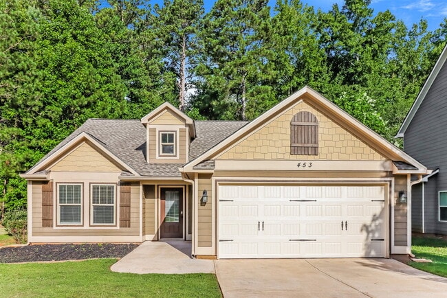 property at 453 Charleston Pl