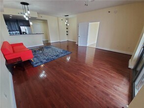 285 Centennial Olympic Park Dr NW in Atlanta, GA - Foto de edificio - Building Photo