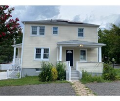 4319 Kenwood Ave in Baltimore, MD - Building Photo