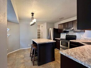 2507 Woodline St in San Antonio, TX - Building Photo - Building Photo