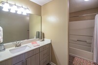 Quail Ridge Apartment Homes in Bartlett, TN - Building Photo - Building Photo