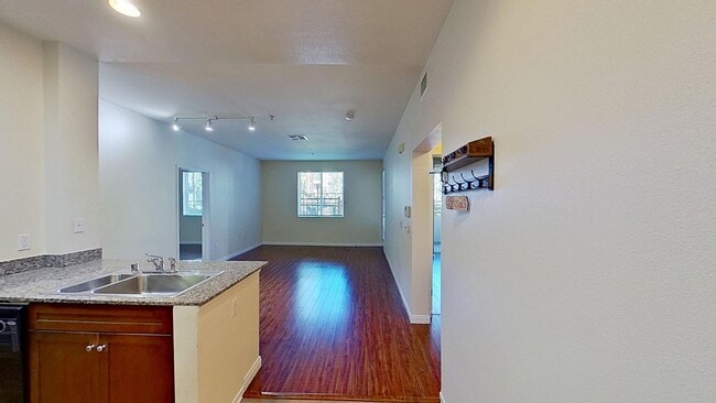 2123 Scholarship in Irvine, CA - Building Photo - Building Photo