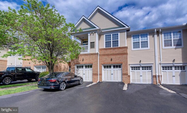 property at 43920 Hickory Corner Terrace