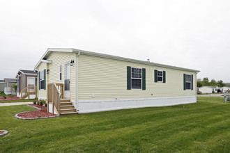 Broadmore Estates in Goshen, IN - Building Photo - Building Photo