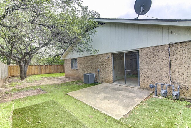 property at 3603 Rocky Hollow Trail