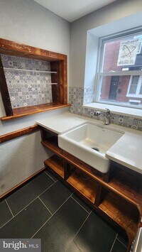 1912 S 19th St photo'