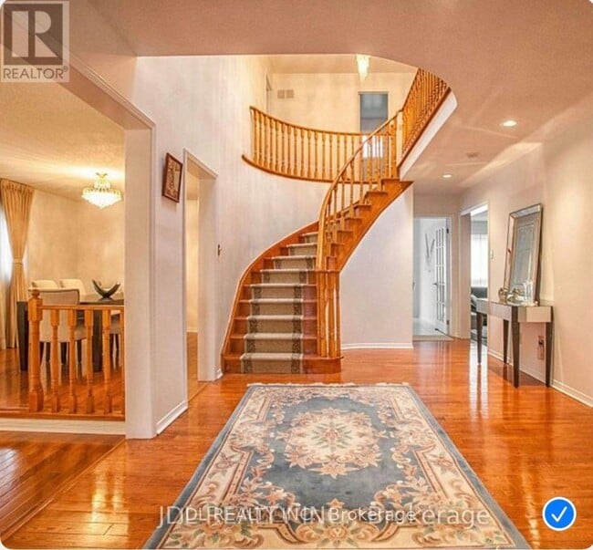property at 101 Summerdale Dr