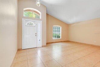 7720 Hidden Cypress Dr in Orlando, FL - Building Photo - Building Photo