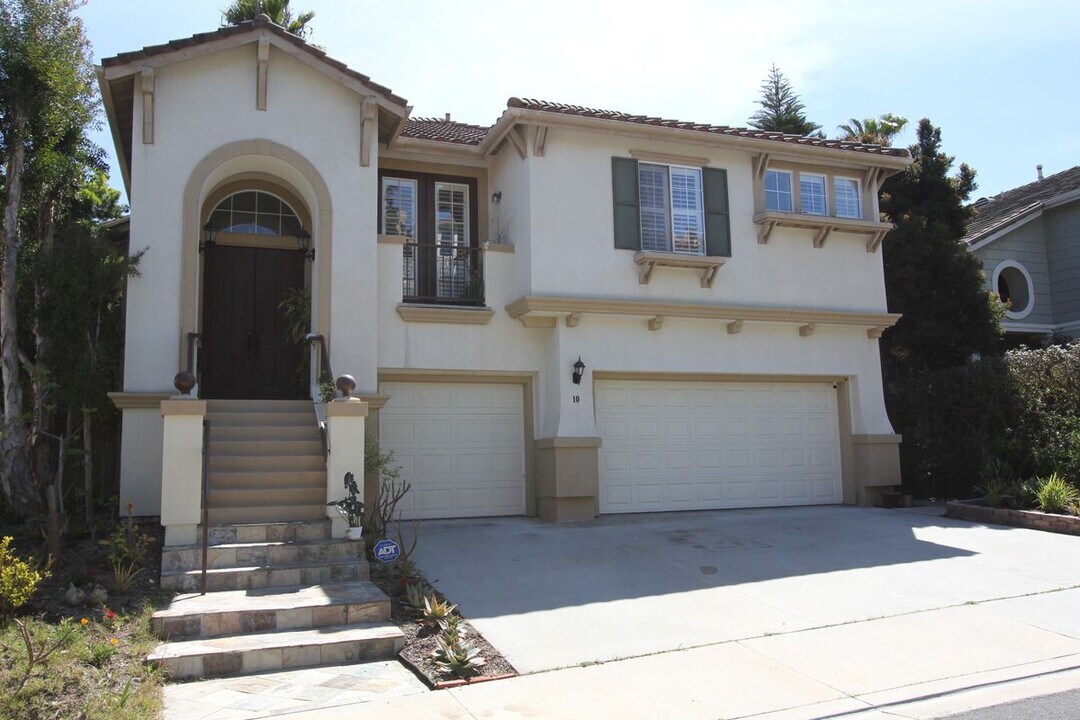 10 Sugarbush in Aliso Viejo, CA - Building Photo