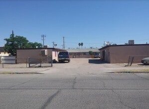 115-119 E 33rd St in Tucson, AZ - Foto de edificio - Building Photo