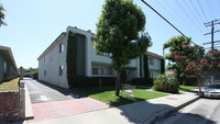 1404 Highland Ave in Duarte, CA - Foto de edificio - Building Photo