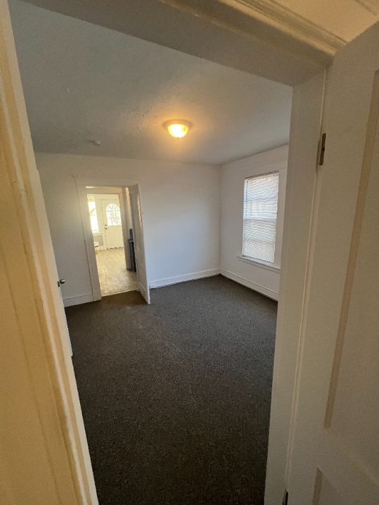 64 Fairmount St in Waterbury, CT - Building Photo