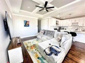 4730 Allen St in New Orleans, LA - Foto de edificio - Building Photo