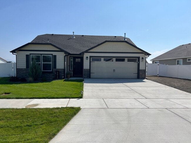 property at 3916 N Junebug St