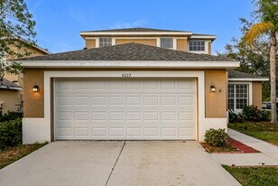 6022 35th Ln E in Ellenton, FL - Building Photo