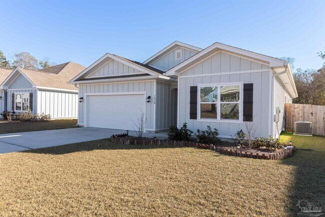 1938 Westhill Dr in Cantonment, FL - Building Photo - Building Photo