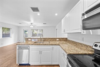 404 SE 16th St in Fort Lauderdale, FL - Building Photo - Building Photo