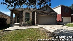 10403 Ashbury Creek in San Antonio, TX - Building Photo
