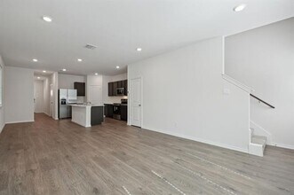 323 Clematis St in Princeton, TX - Building Photo - Building Photo