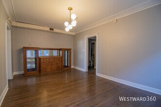 844 W Lakeside Pl in Chicago, IL - Building Photo - Building Photo