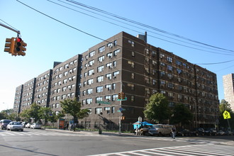 Morrisania II in Bronx, NY - Building Photo - Building Photo