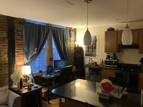 32 Fleet St, Unit 2 BED North End in Boston, MA - Building Photo - Building Photo