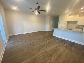 1647 Caleigh Ct in Lynn Haven, FL - Building Photo - Building Photo