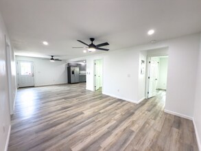 384 S Mokapu St in Kahului, HI - Building Photo - Building Photo