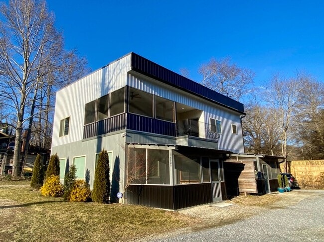 property at 107 Richardson Blvd